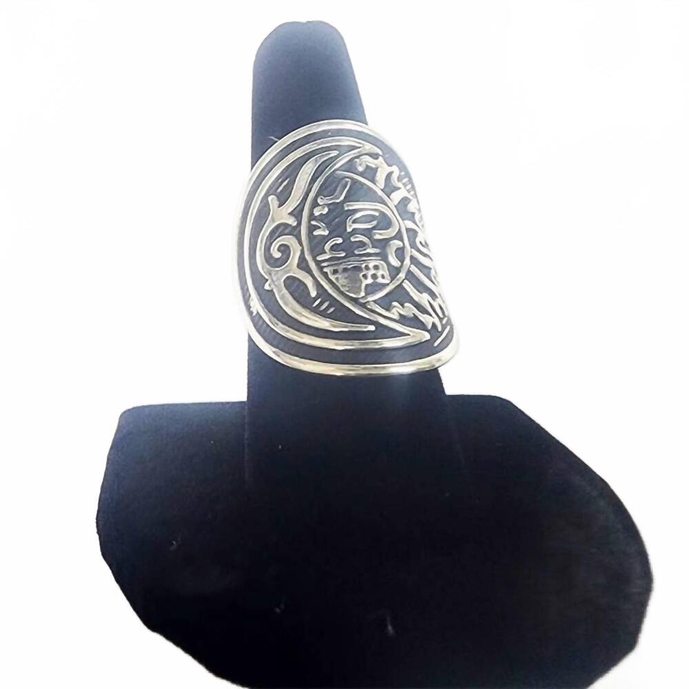 NEW COSTELLO INTERNATIONAL unisex eclipse statement ring in silver - Picture 3 of 3